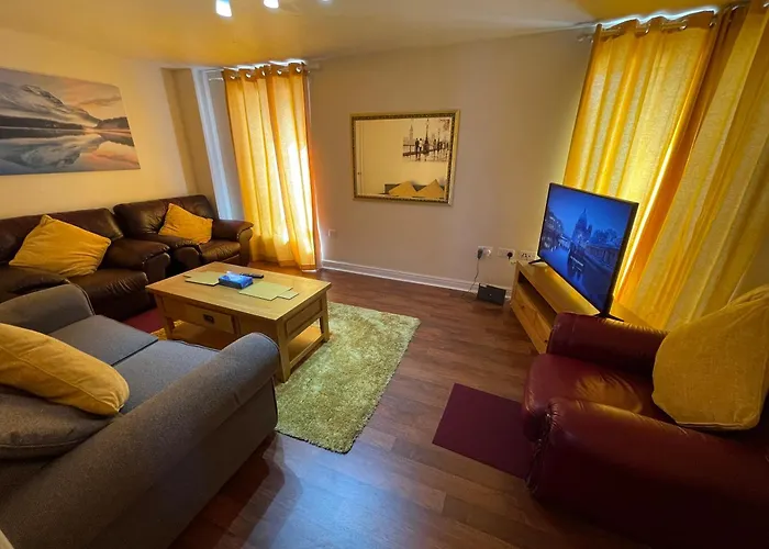 Holiday Home In Cardiff. Sleeps 6