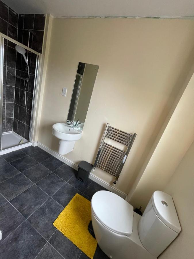 Casa de Férias In Cardiff. Sleeps 6 Cardiff