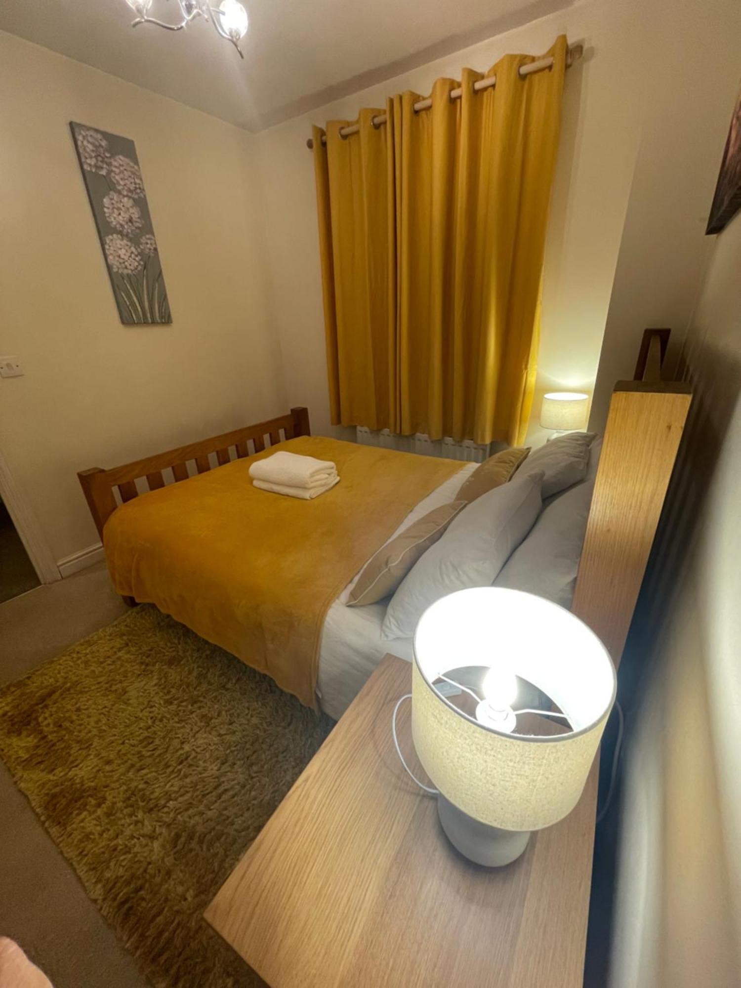 Casa de Férias In Cardiff. Sleeps 6 *