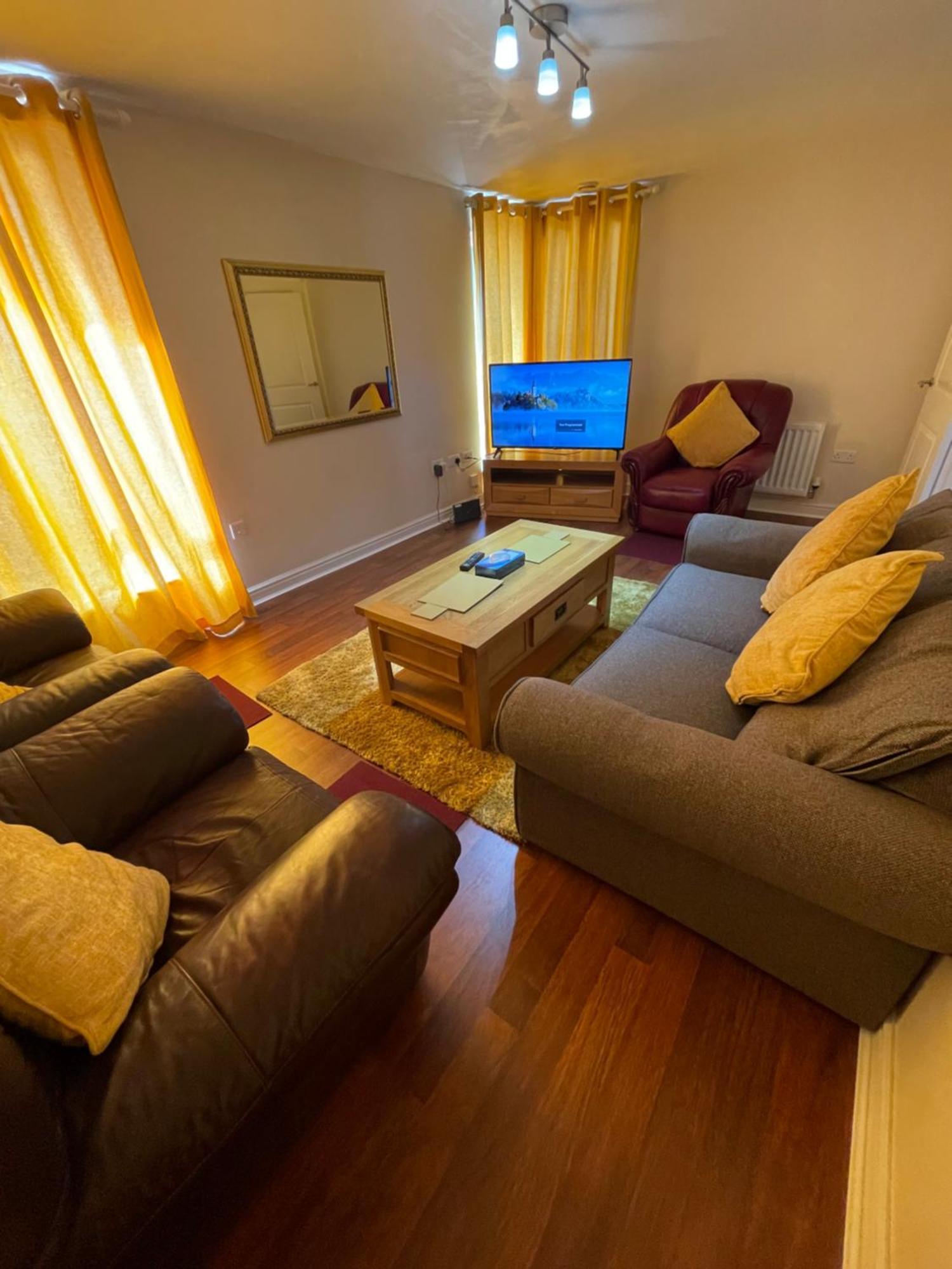 Casa de Férias In Cardiff. Sleeps 6